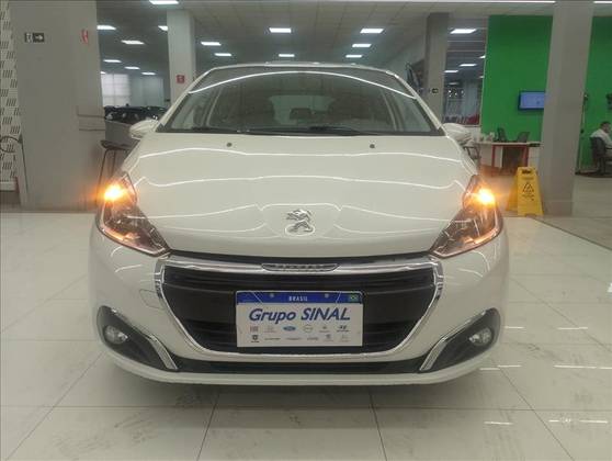 PEUGEOT 208 1.6 ALLURE 16V FLEX 4P AUTOMÁTICO PEUGEOT 208 1.6 ALLURE 16V FLEX 4P AUTOMÁTICO